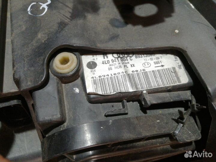 Фара правая Audi Q7