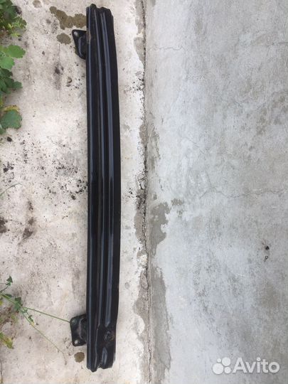 Усилитель Заднего бампера Пассат В6