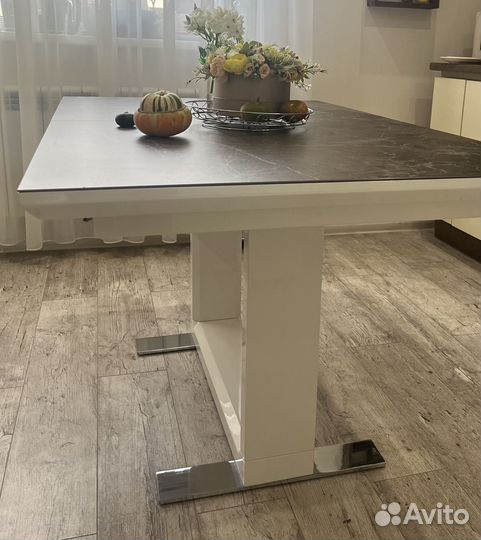 Стол обеденный раздвижной большой