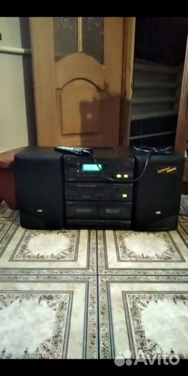 Музыкальный центр