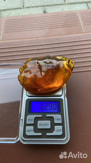 Янтарь