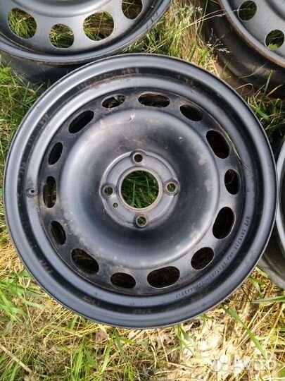 Peugeot 4*108 ET27 R15