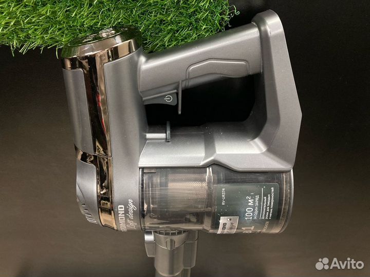 Пылесос вертикальный беспроводной redmond RV-UR374