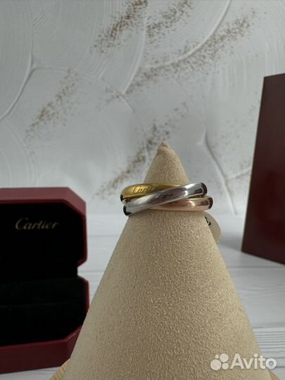 Cartier trinity кольцо