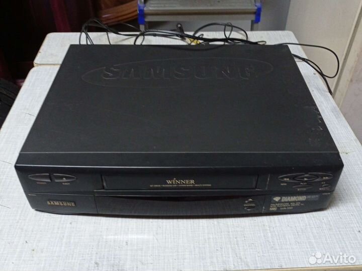 Видеомагнитофон Samsung Diamond