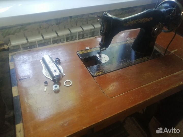Швейная машинка