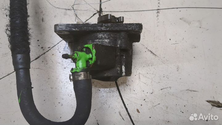 Насос вакуумный Renault Master, 1999