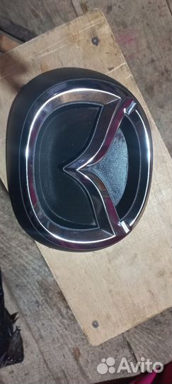 Значок(эмблема)mazda