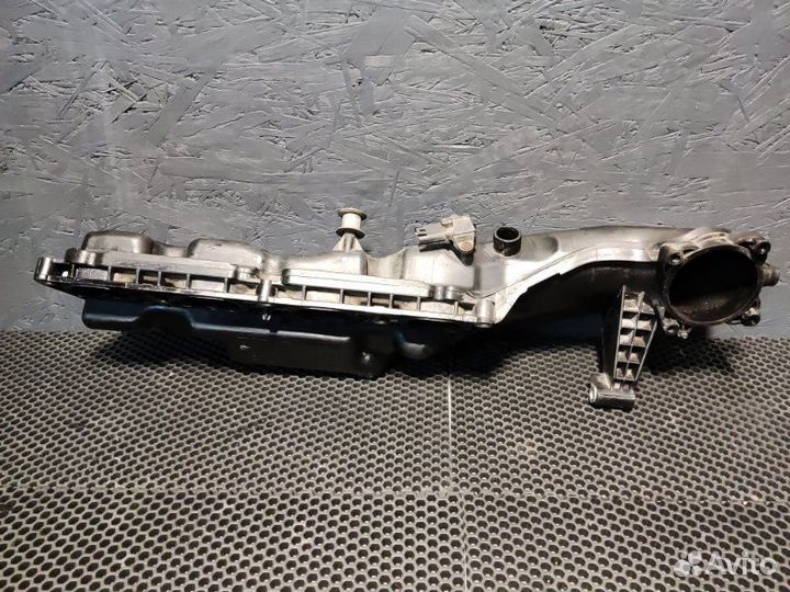 Коллектор впускной левый Bmw 550Ix F10 N63 2010