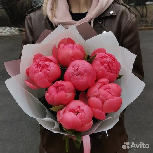 Пионы букет