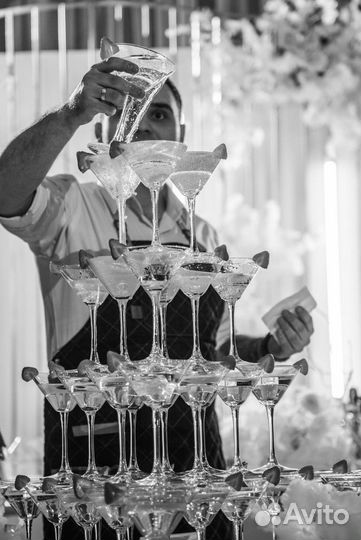 Выездной бар / Пирамида из Шампанского
