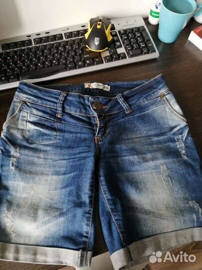 Шорты женские