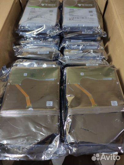 Жесткий диск Seagate Exos X18 18 тб