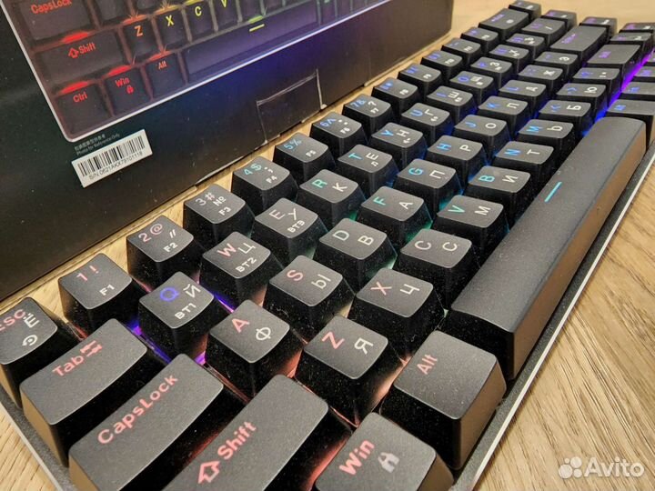 Механическая клавиатура беспроводная