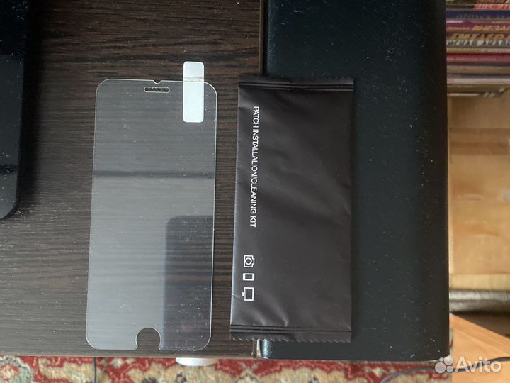 Защитное стекло на iPhone 6