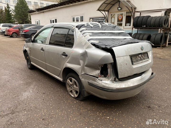 В разборе Skoda Fabia 2007 1.2 МКПП