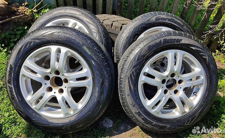 Комплект летних шин Cordiant на литых дисках