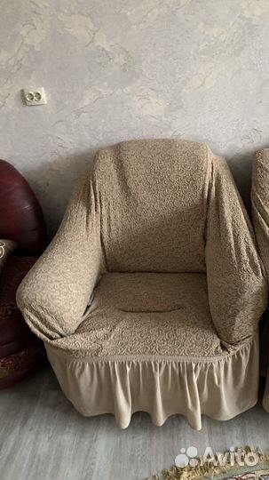 Диваны и кресло бу
