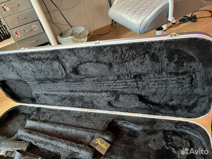 Кейс для бас гитары