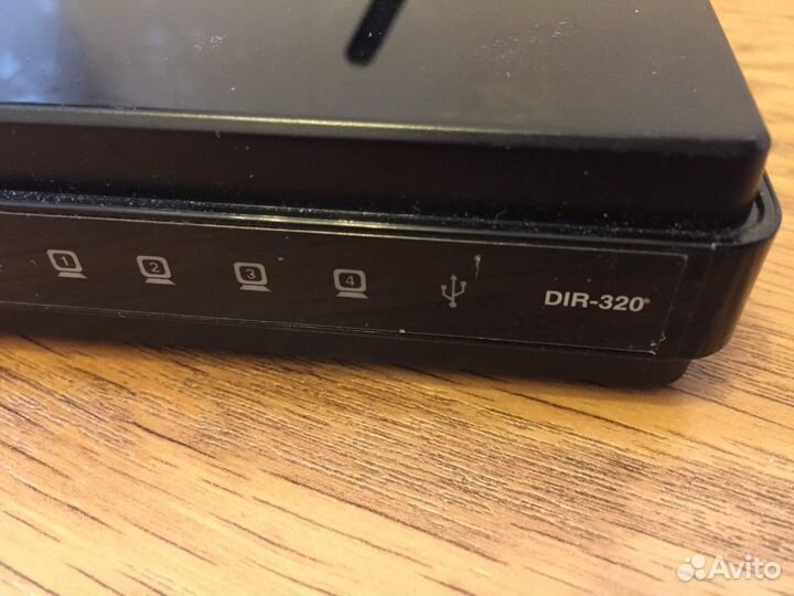 Роутер Wi-Fi D-Link модель DIR-320