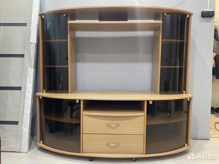 Стенка горка в гостиную