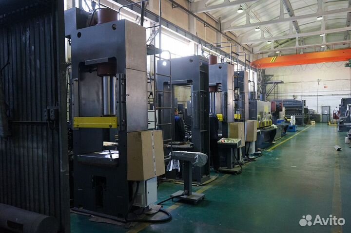 Гильотина гидравлическая нг20Г