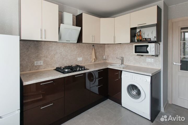 Угловая кухня «A» + духовка в подарок