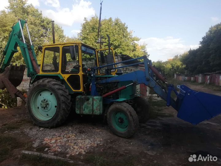 Услуги трактора экскаватора