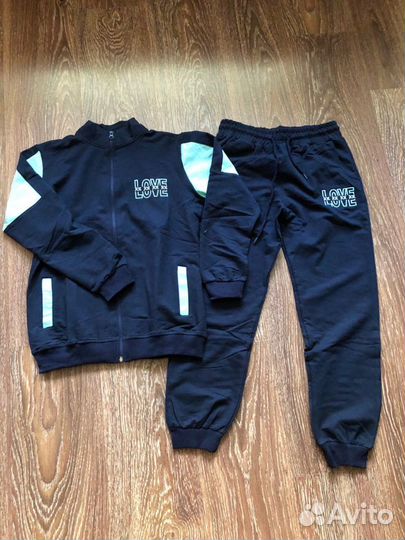 Костюм на девочку новый 12-13 лет Турция