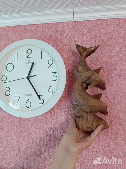 Статуэтка дельфины