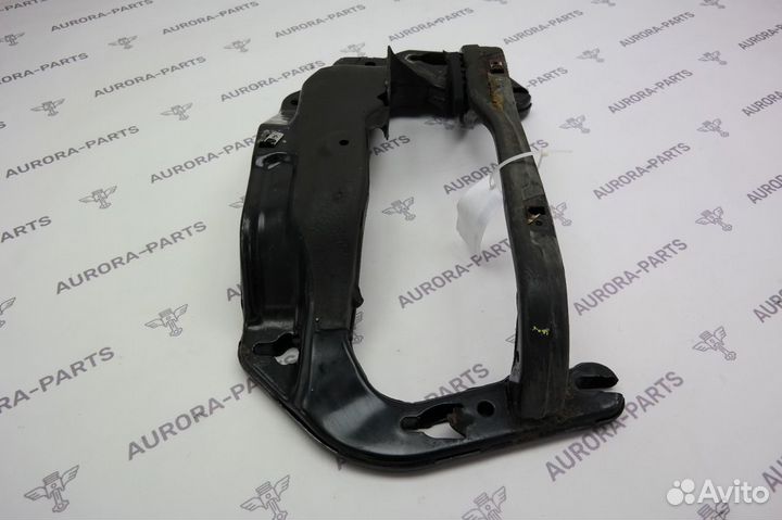 Кронштейн BMW X6 E71 2008-2014