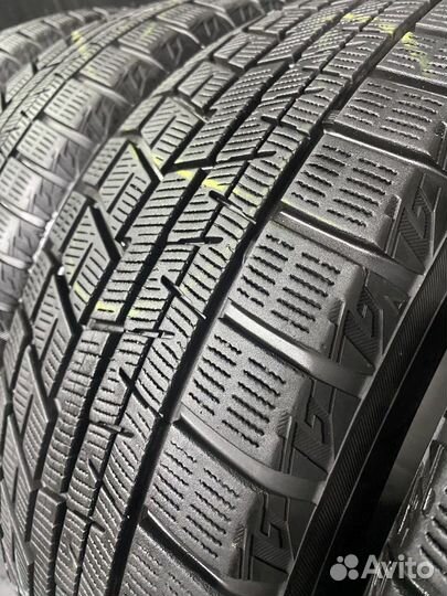 Yokohama Ice Guard IG60 215/55 R17 94Q