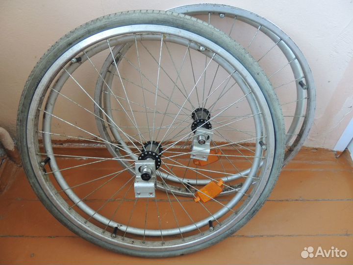 Колеса для инвалидной коляски