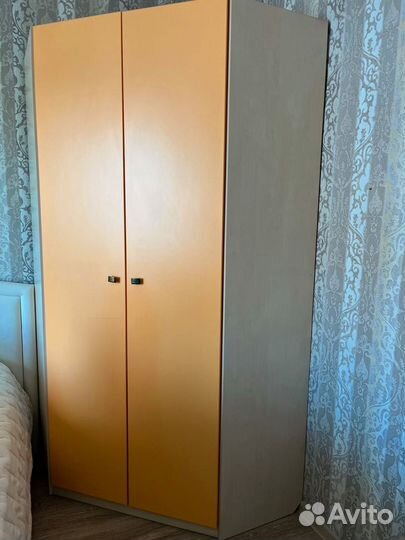 Угловой шкаф