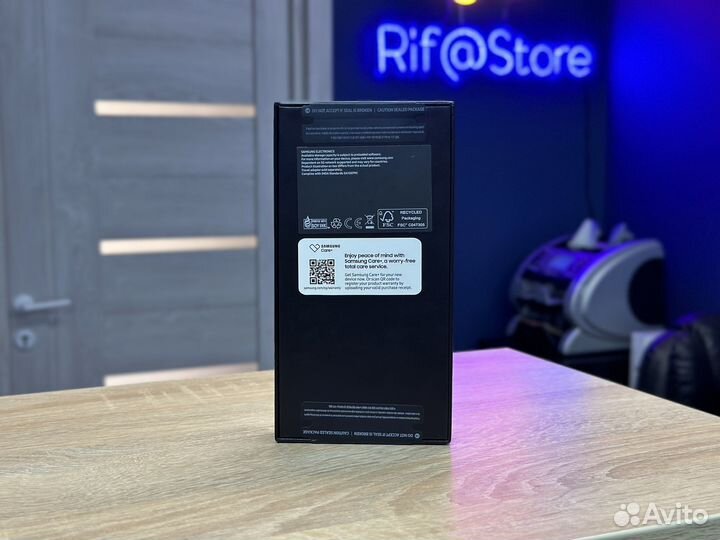 Samsung Galaxy S23 Ultra, 12/256 ГБ