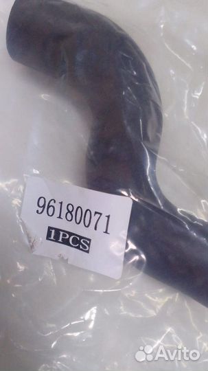 Патрубок системы охлаждения Daewoo Nexia