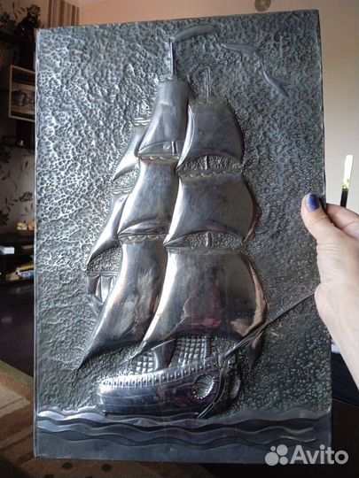 Чеканка, корабль