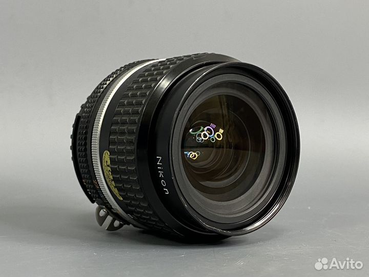 Nikon 24mm F2 Nikkor