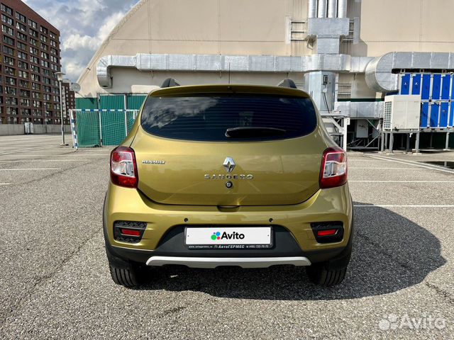 Renault Sandero Stepway 1.6 AT, 2018, 14 000 км объявление продам