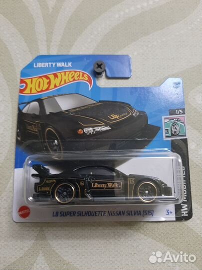 Hot wheels машинки