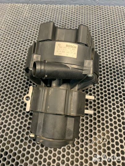 Насос продувки катализатора Mercedes-Benz Sl500