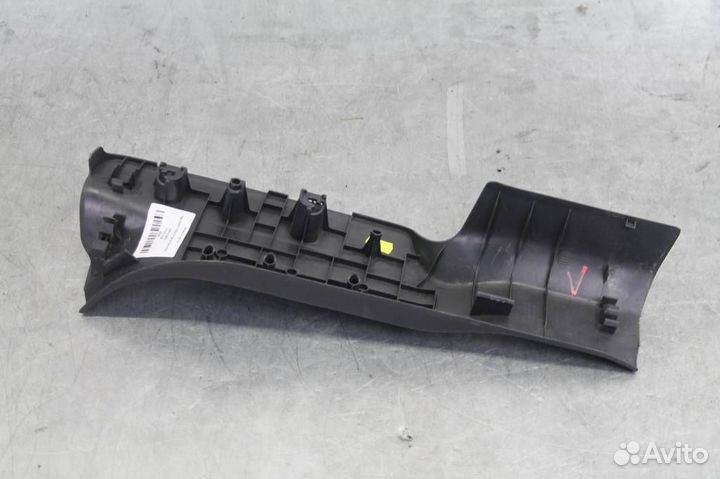 Накладка порога внутренняя задняя левая Nissan X
