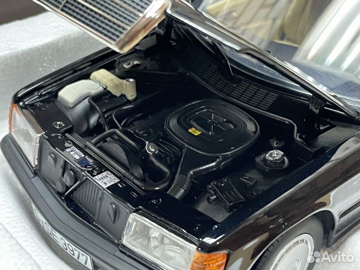 1:18 Norev Mercrdes-Benz 190e w201