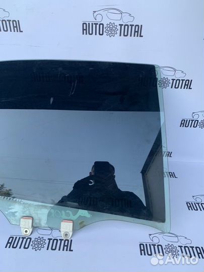 Стекло двери заднее правое Honda Accord 7/ CL9