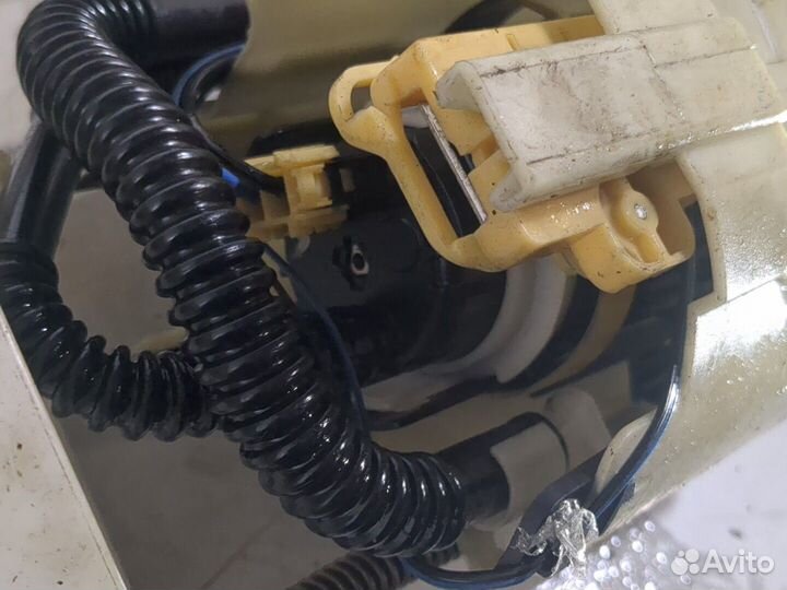 Насос топливный электрический Mercedes E W211, 200