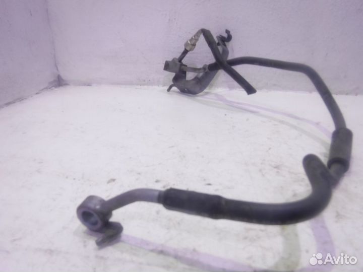 Топливная трубка Ниссан