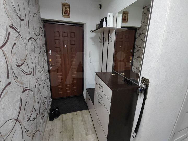 2-к. квартира, 62 м², 6/17 эт.