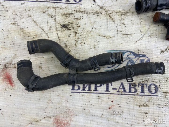 Патрубок системы охлаждения Volkswagen Tiguan I рестайлинг (2011—2019)