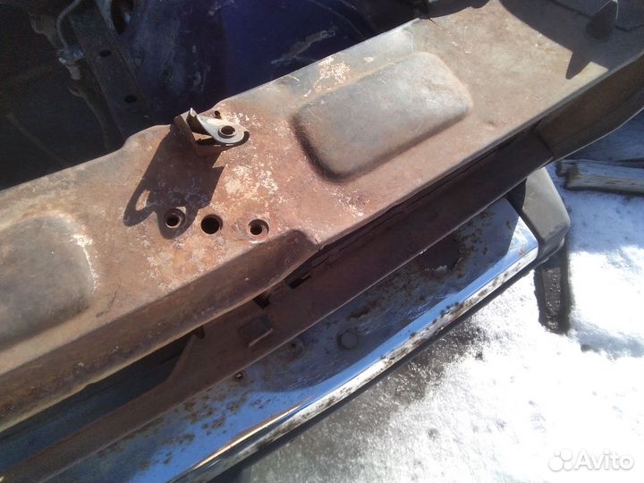 Запчасти на ваз 2104,спрашивайте