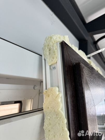 Дверь пластиковая пвх входная теплая